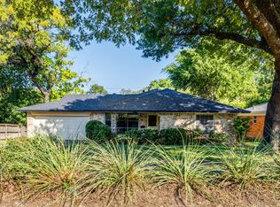 8821 Westglen Dr, Dallas, TX 75228