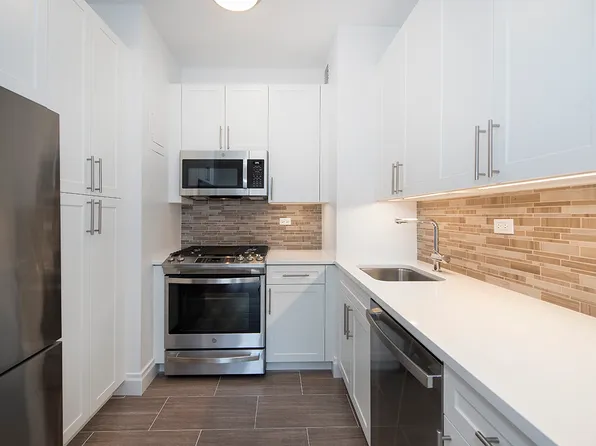 60 East 8th Street image 1 of 11