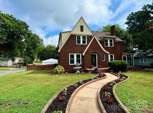1201 Central Dr, Kannapolis, NC 28083