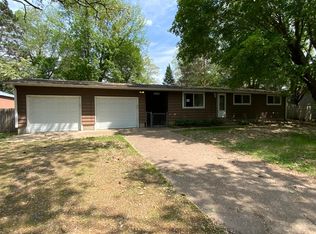31055 Gable Ave, Stacy, MN 55079