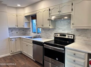 101 Navesink Ave FLOOR 2, Atlantic Highlands, NJ 07716