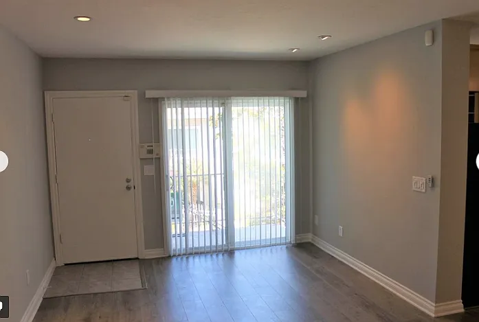 4747 Hamilton St #20 — Photo 3