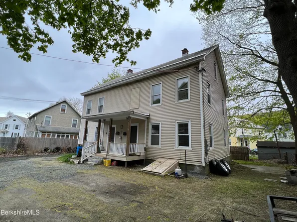 459-461 W Main St, North Adams, MA 01247