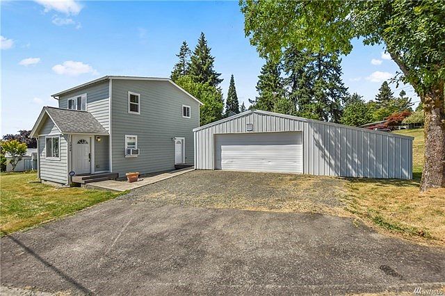 Home has been completely remodeled. seller just received finial.