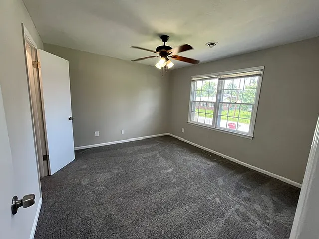 2290 Friar Rd — Photo 17