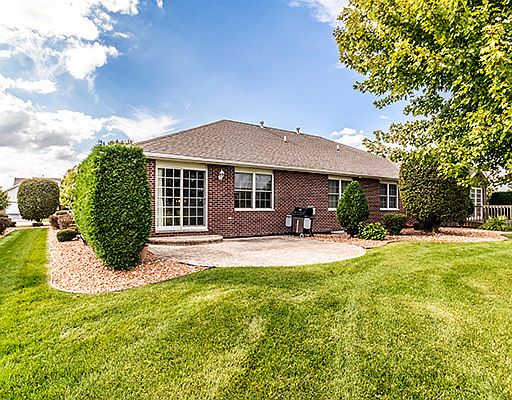 3rd image of 803 Oriole Dr