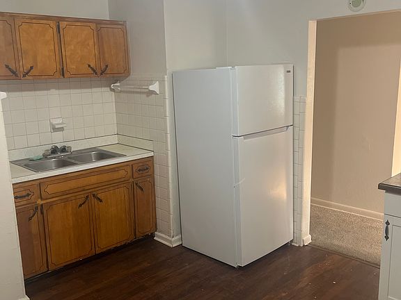 Kitchen left side