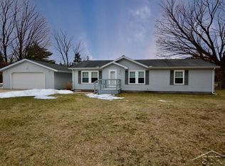 2749 Glidden Rd, Beaverton, MI 48612