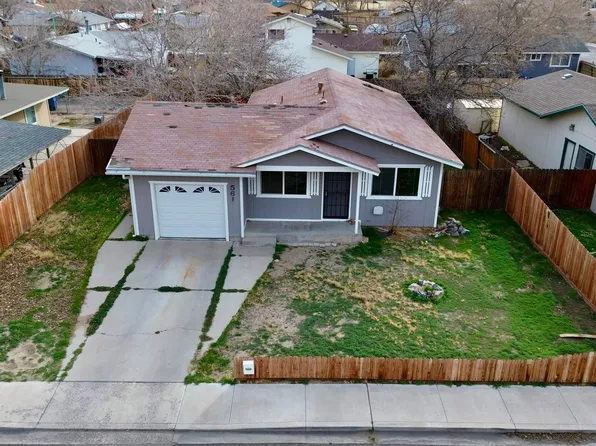 561 Whitaker Ln, Fallon, NV 89406