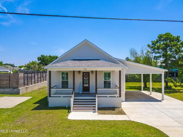 118 Eleanor Ave, Pass Christian, MS 39571