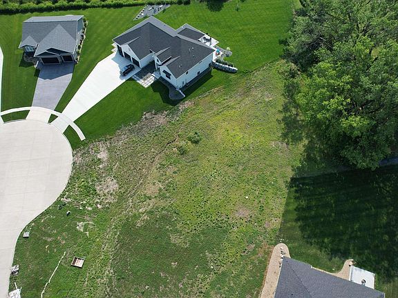 5th image of 4202 James Dr