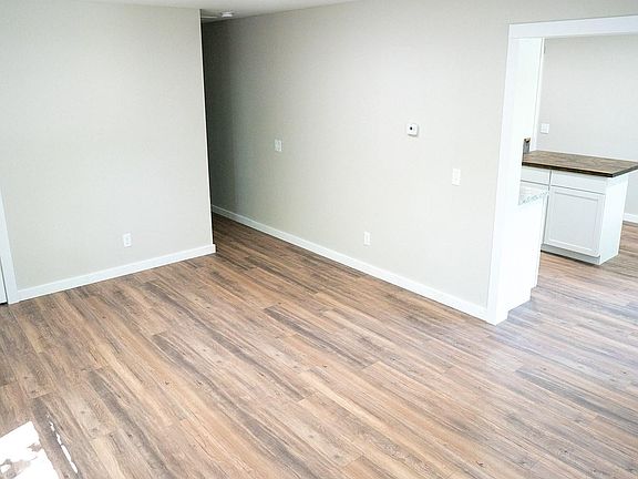 5th image of 1208 W Cottage Grove Ave