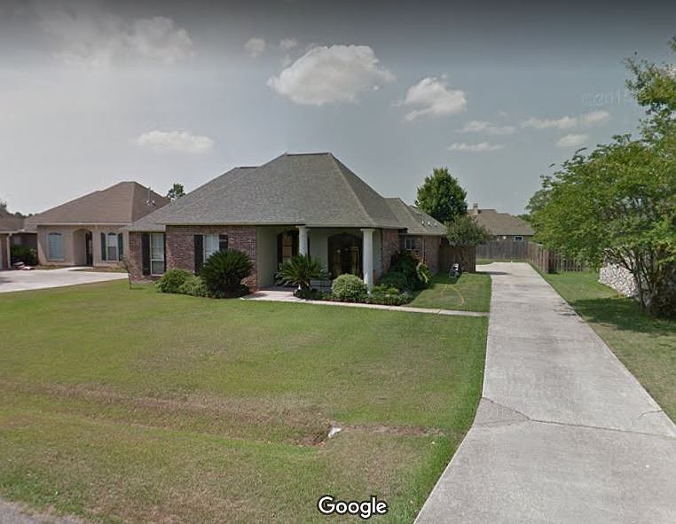 1st image of 38354 Oakleigh Ln