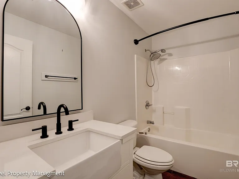 15307 Hearthstone Dr — Photo 7