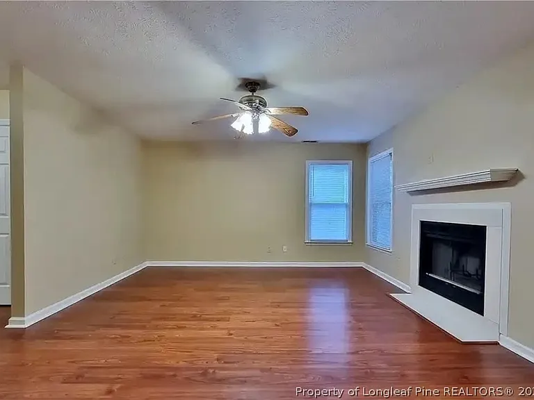 5532 Robmont Dr — Photo 22