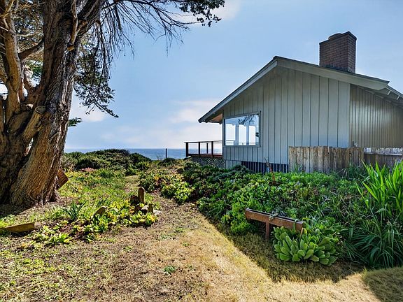 2nd image of 45680 Cypress Drive