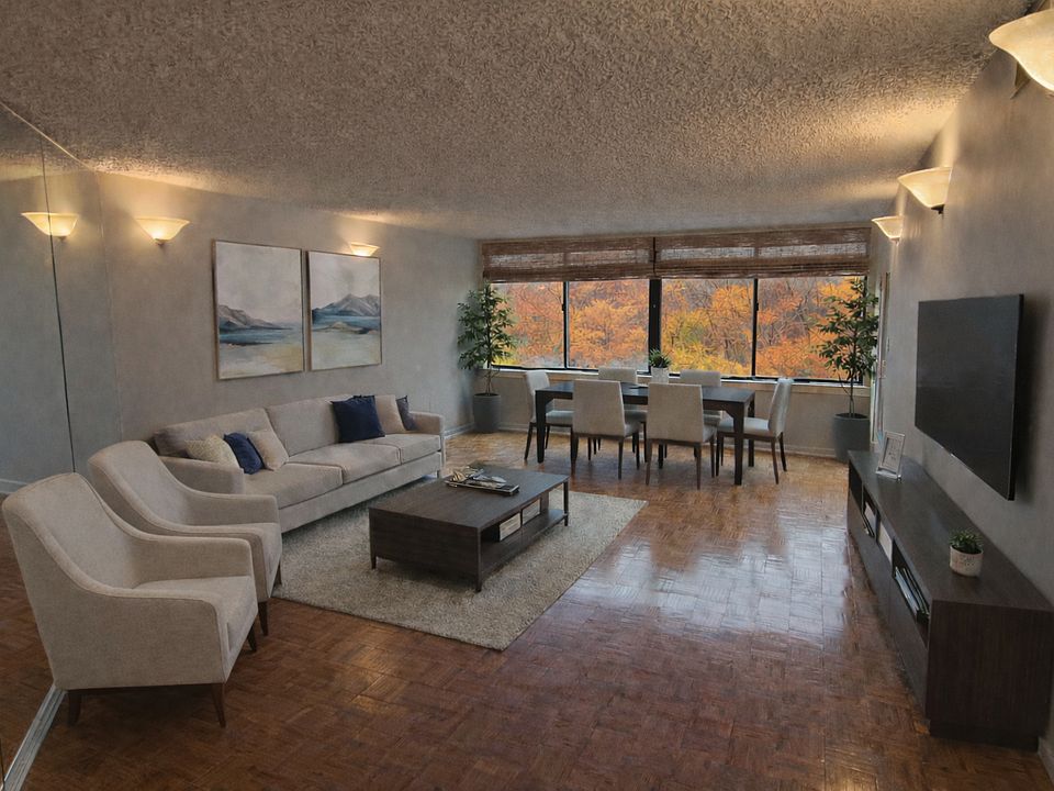 Spacious Living and Dining Room (virtually staged)