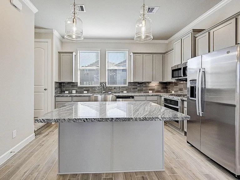 1918 Kirby Landing Dr — Photo 11