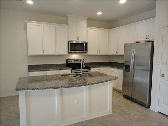 5th image of 1494 Round Rock Ct