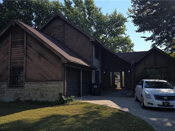 333 N Cherry St, Gardner, KS 66030