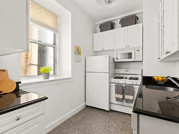 301 West 108th Street image 3 of 5