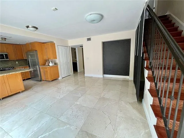 10672 SW 77th Ave — Photo 13