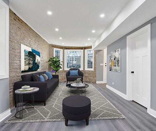 5th image of 1821 N Kedvale Ave #G