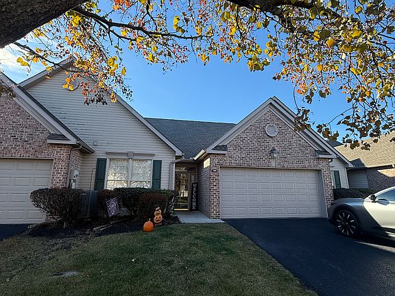 2nd image of 108 N Lakeview Dr