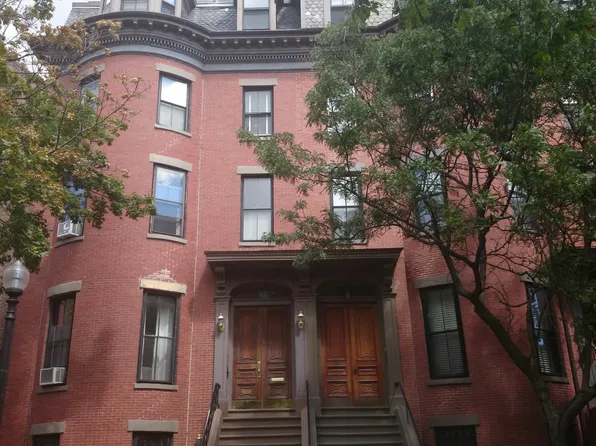 127 Pembroke St APT 4, Boston, MA 02118