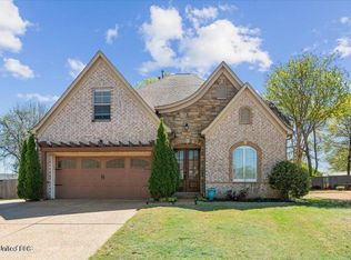 9197 Rue Orleans Ln, Olive Branch, MS 38654