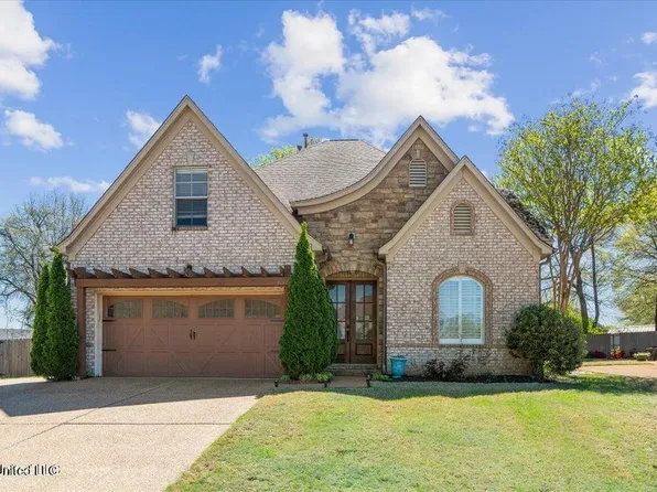 9197 Rue Orleans Ln, Olive Branch, MS 38654