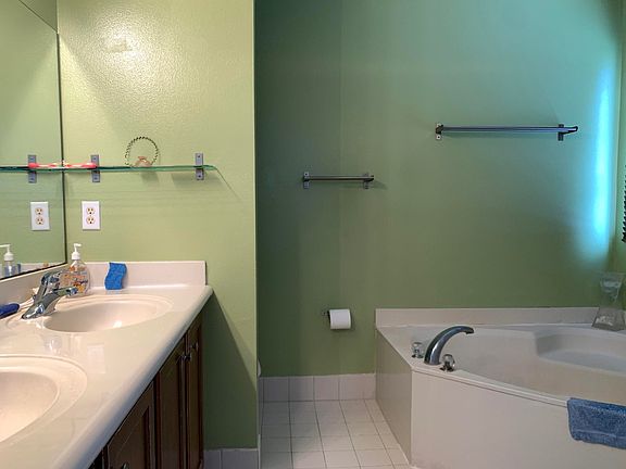 4th image of 2304 Center Stone Ln