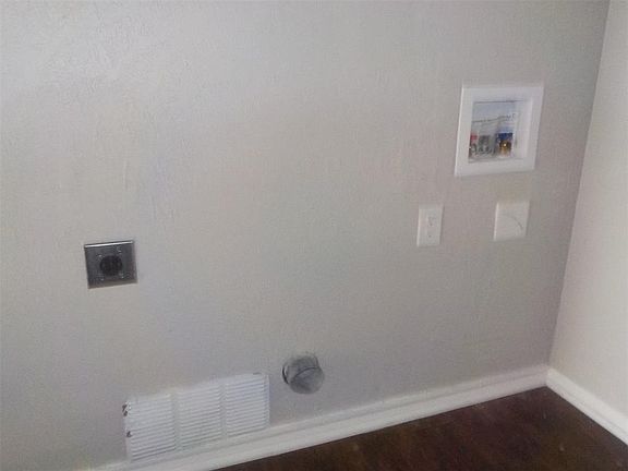 5th image of 11517 Glen Cross Dr