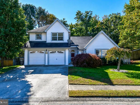 47956 Mayflower Dr, Lexington Park, MD 20653