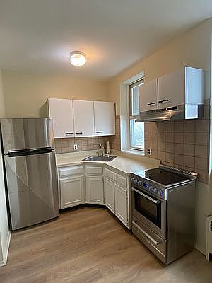 1st image of 32-26 Steinway St #2