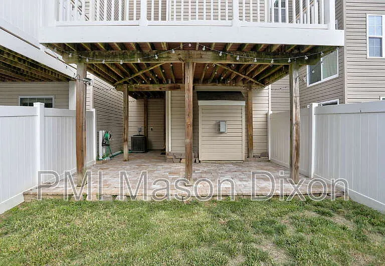 8434 Stansbury Lake Dr — Photo 38