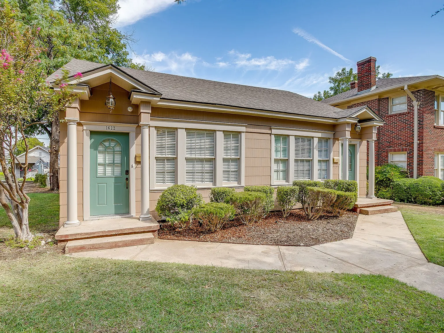 1 bed, 900 sqft, $1,495 — Photo 3