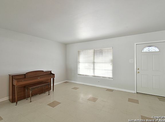 5th image of 4506 Duquesne Dr