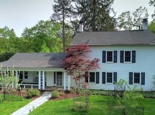 2 Quaker Lake Rd, Pawling, NY 12564