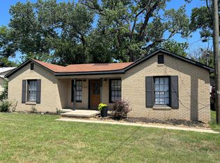 1301 W Frey St, Stephenville, TX 76401