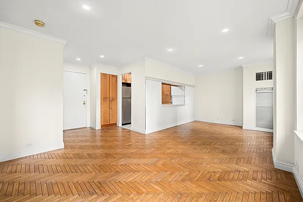 Rented by Corcoran | media 13