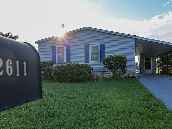 2nd image of 2611 McDaniel Dr