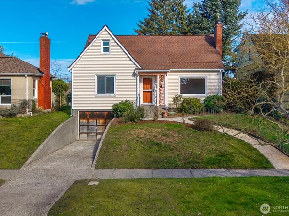 919 N Washington Street, Tacoma, WA 98406