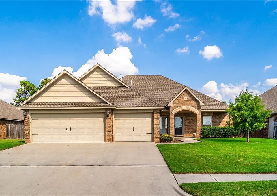 1st image of 8012 Heather Glen Dr