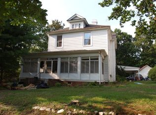 104108-104 & 108 E, Nashville, NC 27856
