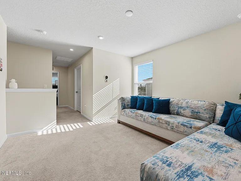 1052 Victoria Hills Ct — Photo 23