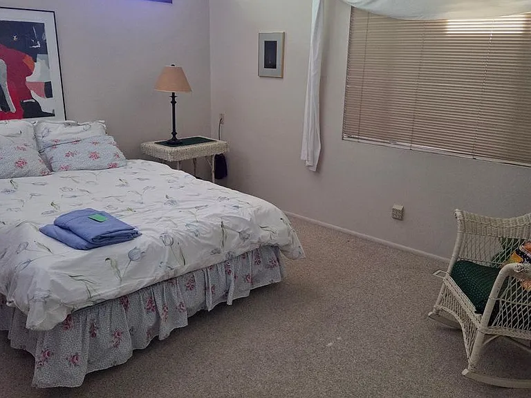 3500 N Country Club Dr — Photo 10