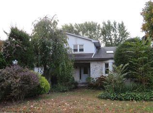 30 Jensen Rd, Sayreville, NJ 08872