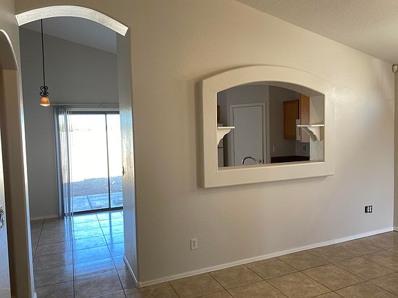 4th image of 12518 W Willow Ave