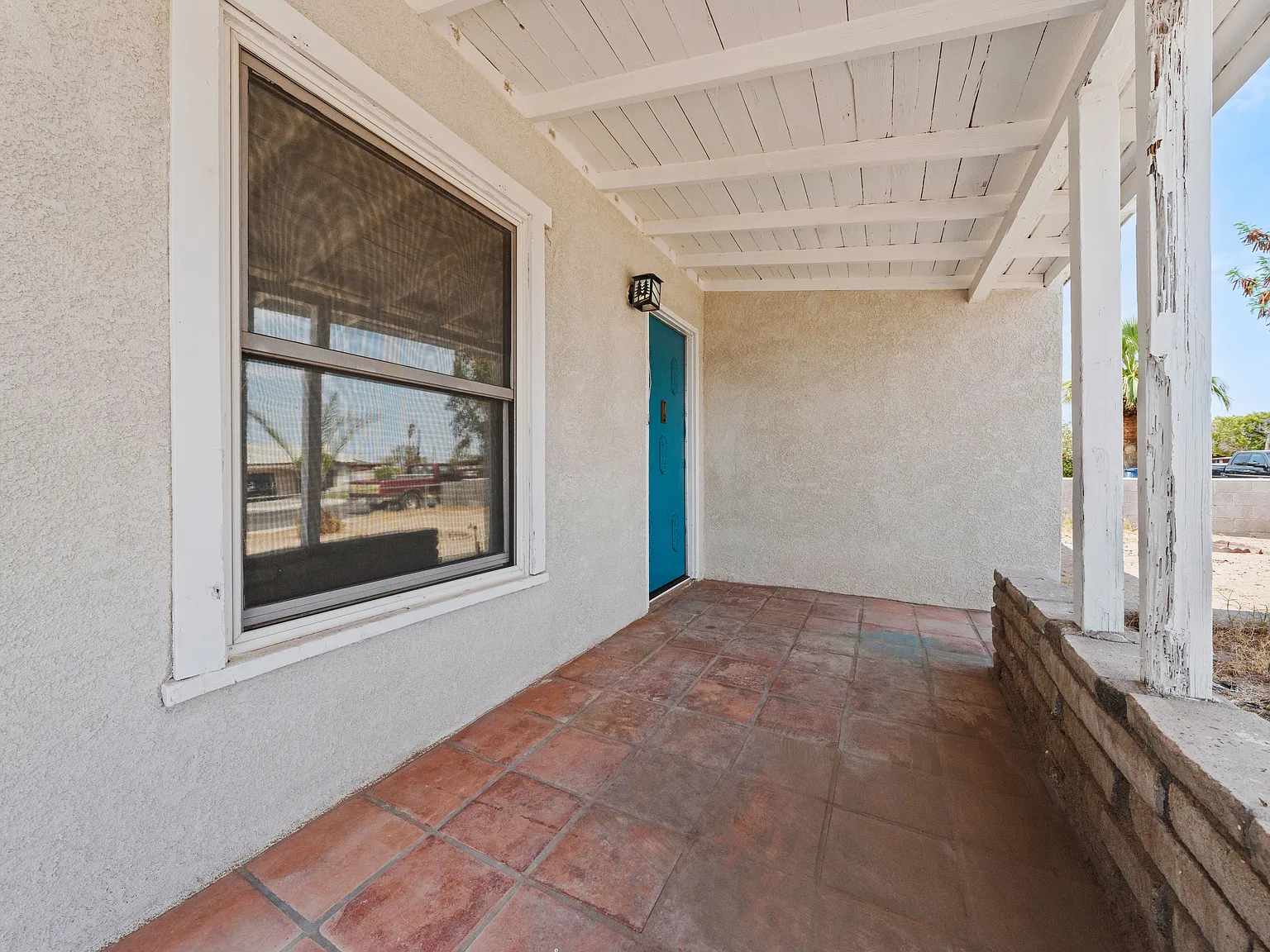 2 bed, 450 sqft, $1,300 — Photo 3